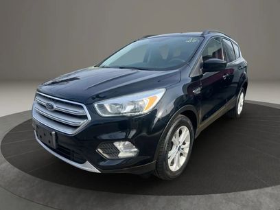 Used 2018 Ford Escape SE w/ SE Sync 3 Package