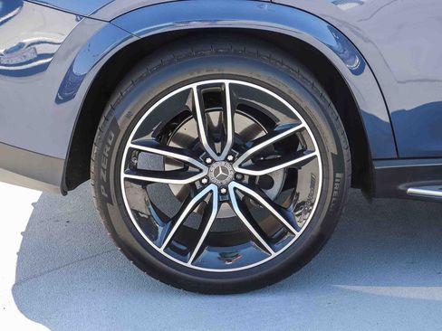 Used 2025 Mercedes-Benz GLE 450 4MATIC Coupe image 9