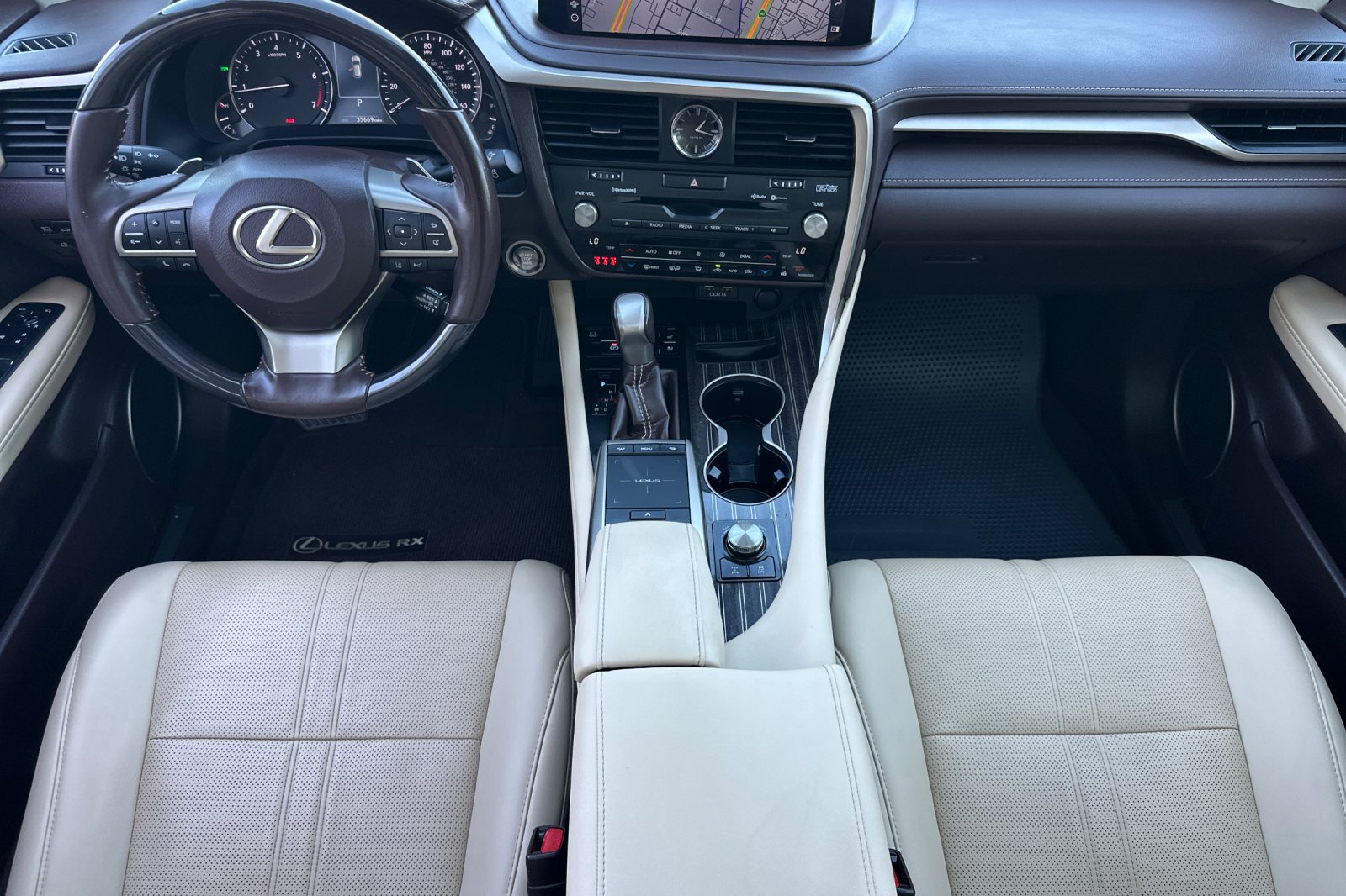 Used 2020 Lexus RX 350 AWD w/ Luxury Package image 10