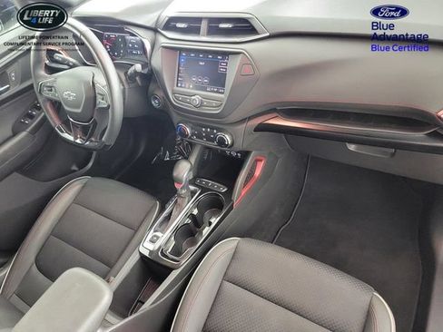 Used 2022 Chevrolet TrailBlazer RS FWD image 19