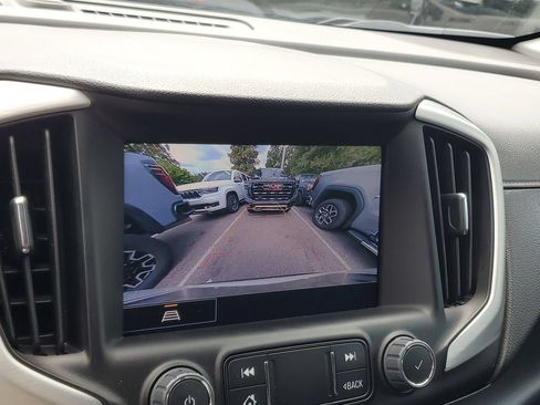 Used 2023 GMC Terrain SLT w/ LPO, Floor Liner Package AWD/4WD image 22