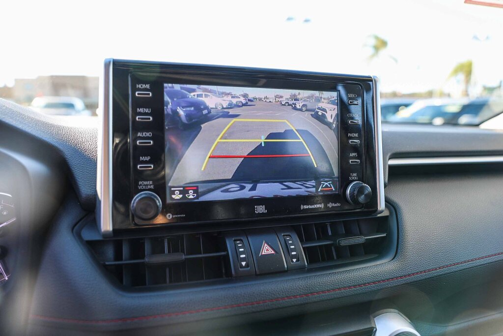 Certified 2020 Toyota RAV4 TRD Off-Road AWD/4WD image 15