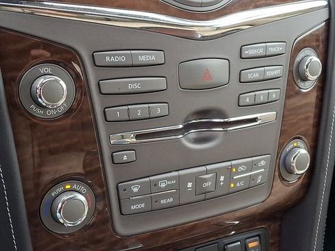 Used 2018 Nissan Armada SL w/ Premium Package AWD/4WD image 19