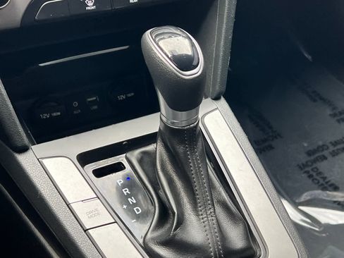 Used 2018 Hyundai Elantra SEL image 21