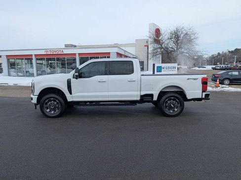 Used 2024 Ford F250 Lariat w/ Lariat Ultimate Package image 2