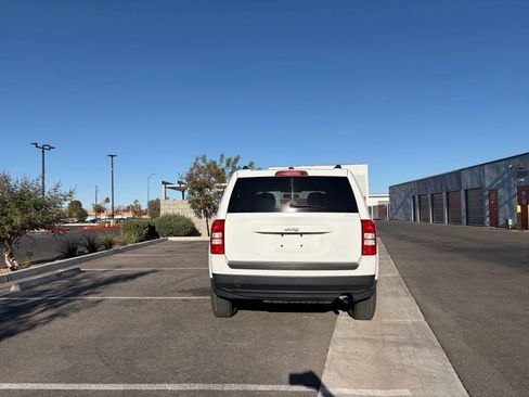 Used 2016 Jeep Patriot Sport w/ Power Value Group image 6