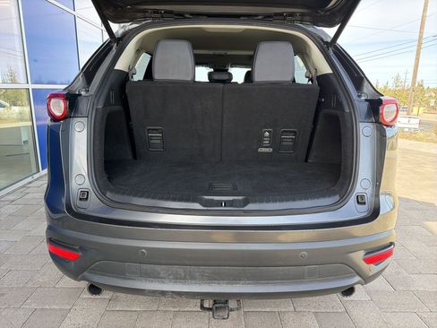 Used 2018 MAZDA CX-9 Touring w/ Touring Premium Package image 9