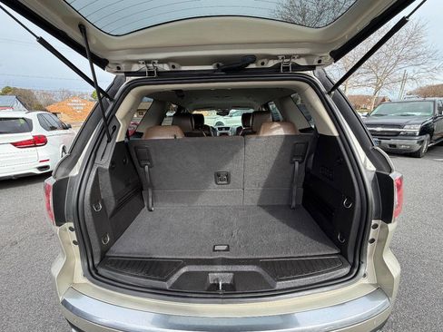 Used 2017 GMC Acadia Limited SLT image 27