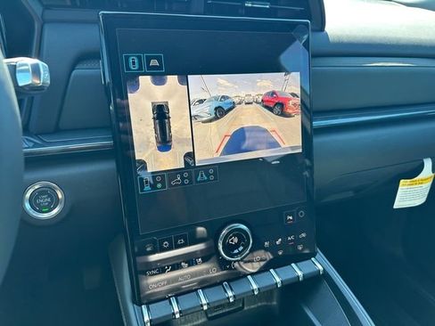 New 2026 GMC Terrain AT4 w/ Convenience Package III image 32