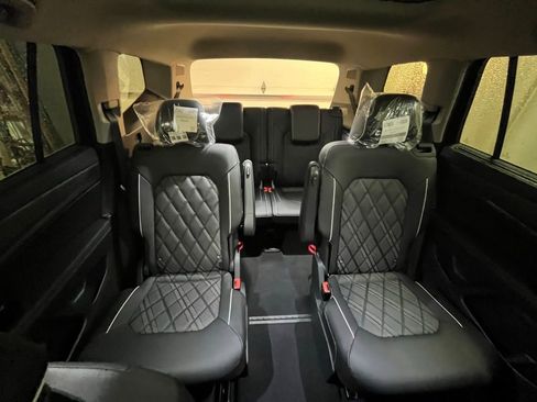 New 2026 Volkswagen Atlas SEL Premium R-Line AWD/4WD image 25