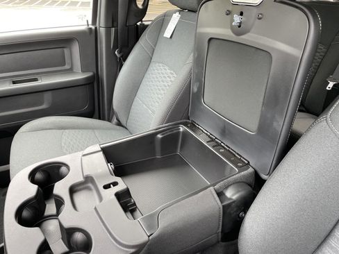 New 2025 RAM 3500 Tradesman image 27