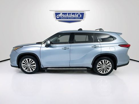 Used 2021 Toyota Highlander Platinum image 4
