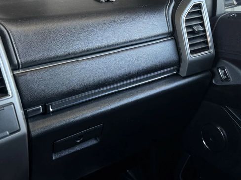 Used 2021 Ford Expedition Max XLT image 45