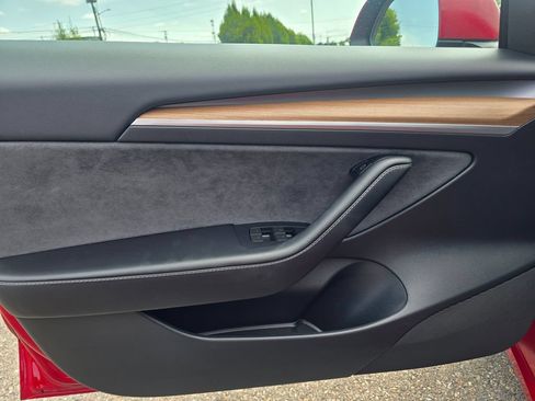 Used 2023 Tesla Model 3 Standard Range RWD image 12