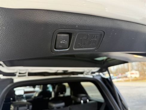 Used 2020 Lincoln Navigator Reserve w/ Luxury Package image 32