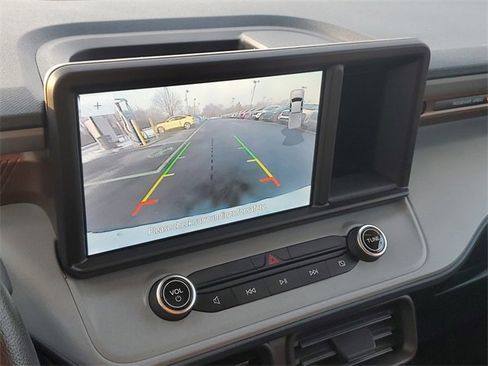 Certified 2022 Ford Maverick Lariat w/ Lariat Luxury Package image 22