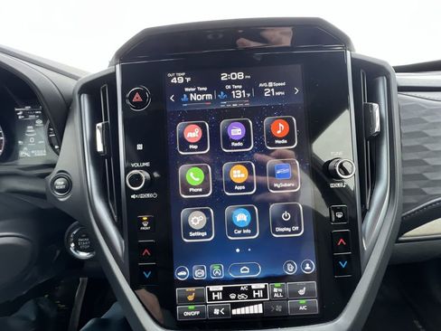 Certified 2025 Subaru Forester Limited image 13