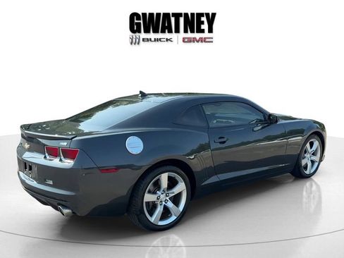 Used 2012 Chevrolet Camaro SS RWD image 5