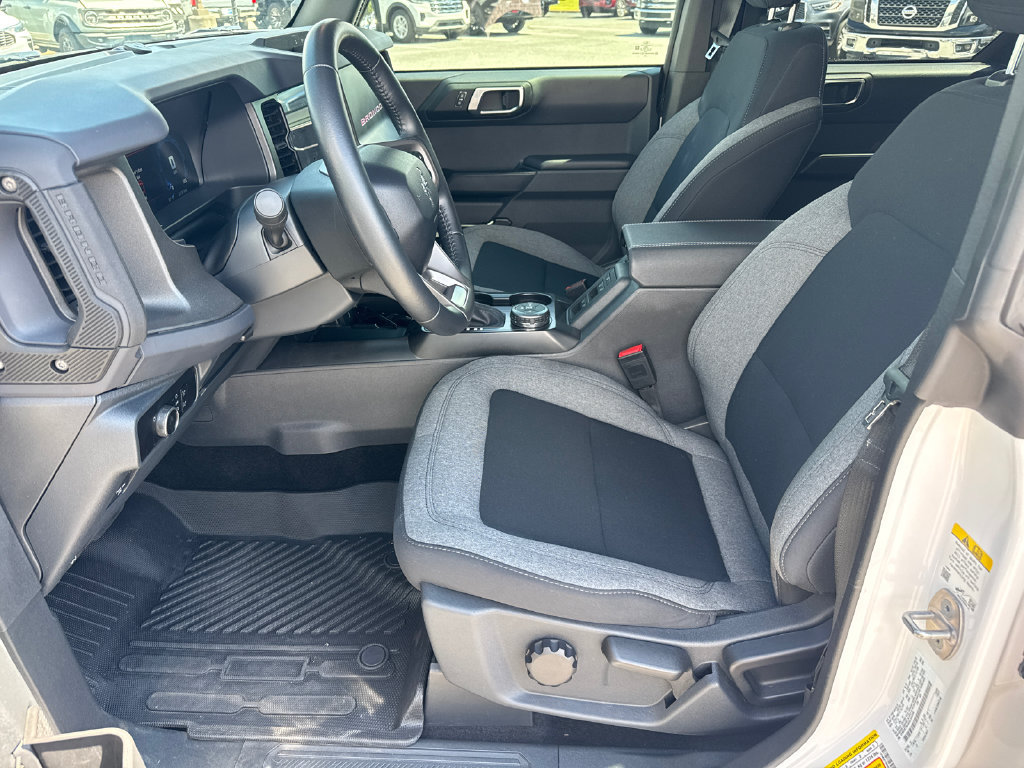 Used 2025 Ford Bronco Big Bend AWD/4WD image 9