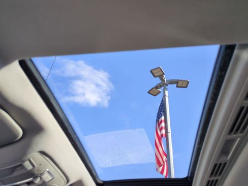 Used 2014 Mercedes-Benz ML 350 ML 350 image 25