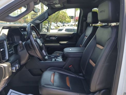 Used 2024 GMC Sierra 2500 AT4 w/ AT4 Premium Plus Package AWD/4WD image 24