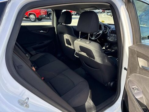 Used 2023 Chevrolet Malibu LT FWD image 27