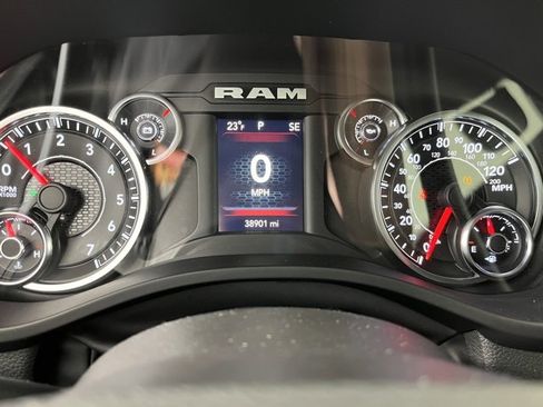 Used 2022 RAM 1500 Big Horn image 23