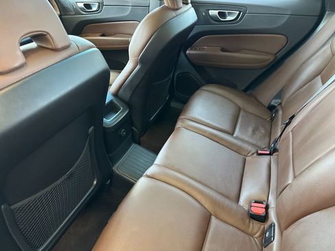 Certified 2024 Volvo XC60 T8 Plus w/ Protection Package Premier AWD/4WD image 11