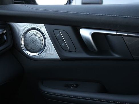 Used 2025 Buick Enclave Avenir w/ Trailering Package, 5000 lbs. image 22