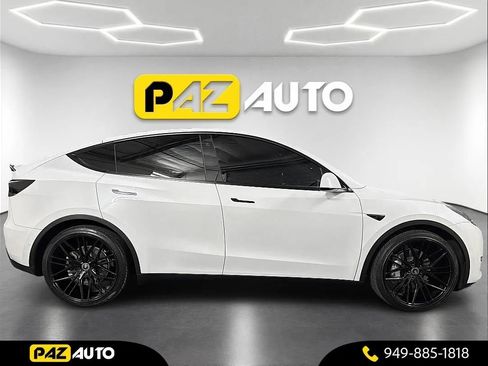 Used 2021 Tesla Model Y Long Range image 6