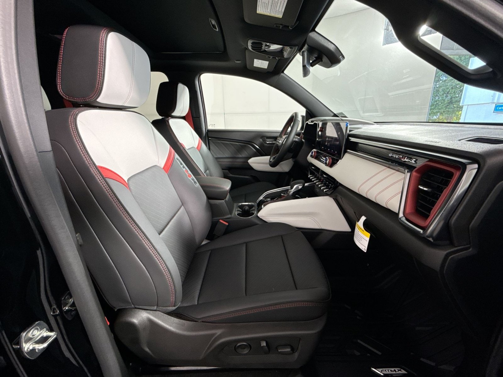 New 2026 GMC Canyon AT4X AWD/4WD image 27
