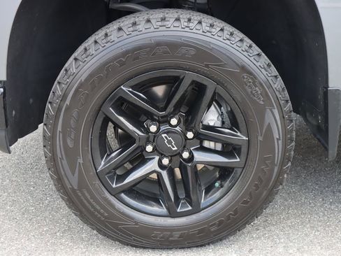 Used 2021 Chevrolet Silverado 1500 LT Trail Boss w/ Convenience Package II AWD/4WD image 31