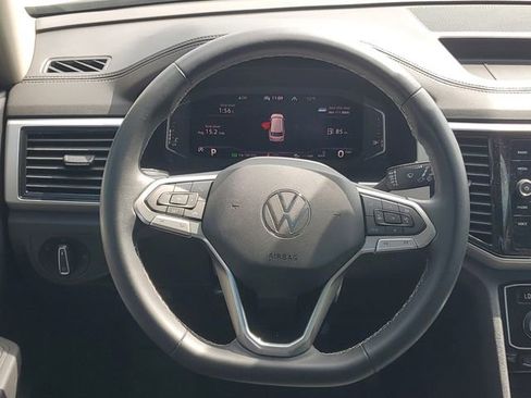 Used 2022 Volkswagen Atlas SEL AWD/4WD image 14