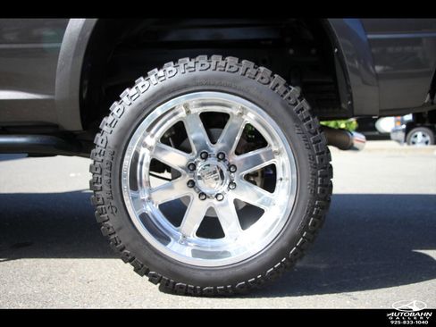 Used 2017 RAM 2500 Laramie w/ Sport Appearance Group image 25