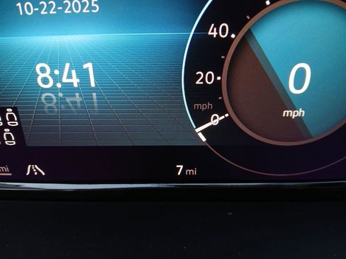 New 2026 Volkswagen Atlas SE image 16