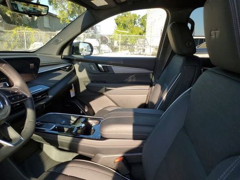 New 2026 Buick Enclave Sport Touring w/ Power Package image 19