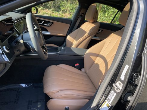 New 2026 Mercedes-Benz E 350 4MATIC Sedan image 21