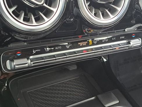 Used 2025 Mercedes-Benz CLA 250 4MATIC image 18