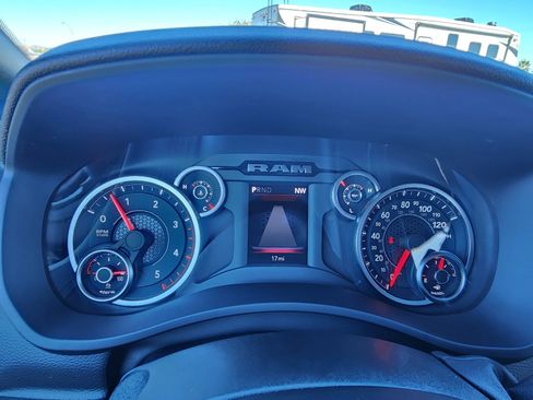 New 2026 RAM 3500 Big Horn AWD/4WD image 18