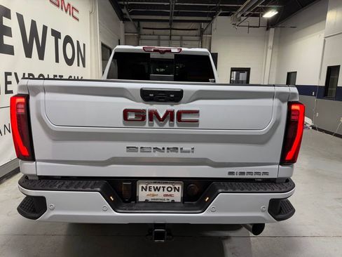 New 2026 GMC Sierra 2500 Denali w/ Max Trailering Package image 32