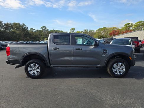 New 2025 Ford Ranger XL image 3