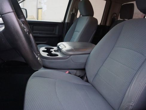 Used 2014 RAM 1500 Express image 27