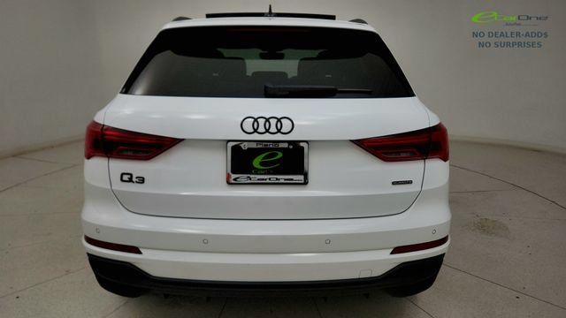 Used 2025 Audi Q3 2.0T Premium Plus w/ Premium Plus Package AWD/4WD image 27