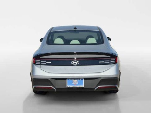 New 2026 Hyundai Sonata SE image 4