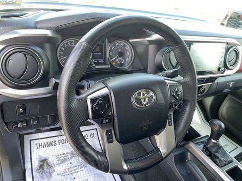Certified 2023 Toyota Tacoma SR5 image 7