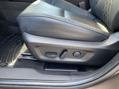 Used 2022 Mitsubishi Outlander SEL AWD/4WD image 13