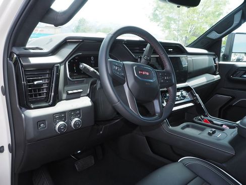 Used 2026 GMC Sierra 2500 AT4X AWD/4WD image 13