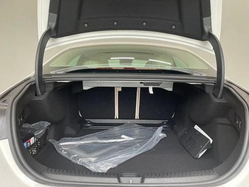 Certified 2026 Mercedes-Benz E 350 Sedan image 10