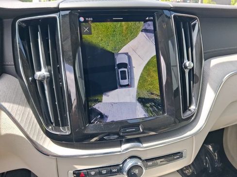 Used 2025 Volvo XC60 B5 Ultra w/ Protection Package Premier AWD/4WD image 21