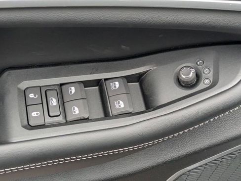 New 2026 Jeep Grand Cherokee Limited image 11